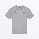 Camiseta gris Färgen Running Club con diseño delantero de Johnny Routes RUN MOVE LAUGH y logotipo en el pecho.